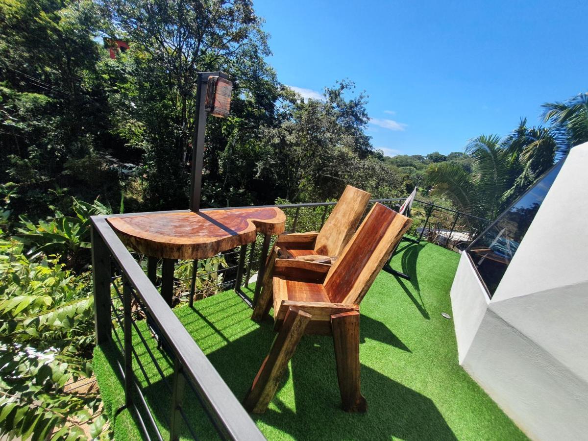 Hotel Glamping Tomaselli Manuel Antonio Exterior foto