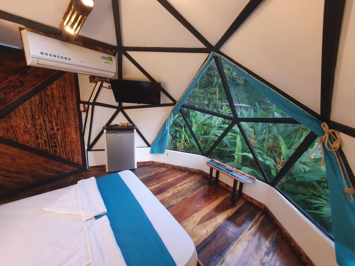 Hotel Glamping Tomaselli Manuel Antonio Exterior foto